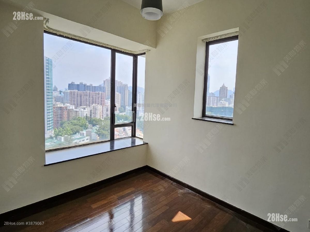 Sky Garden Sell 2 Bedrooms , 2 Bathrooms 640 ft²