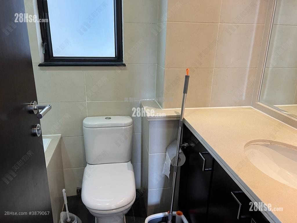 Sky Garden Sell 2 Bedrooms , 2 Bathrooms 640 ft²