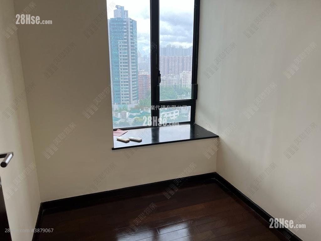 Sky Garden Sell 2 Bedrooms , 2 Bathrooms 640 ft²