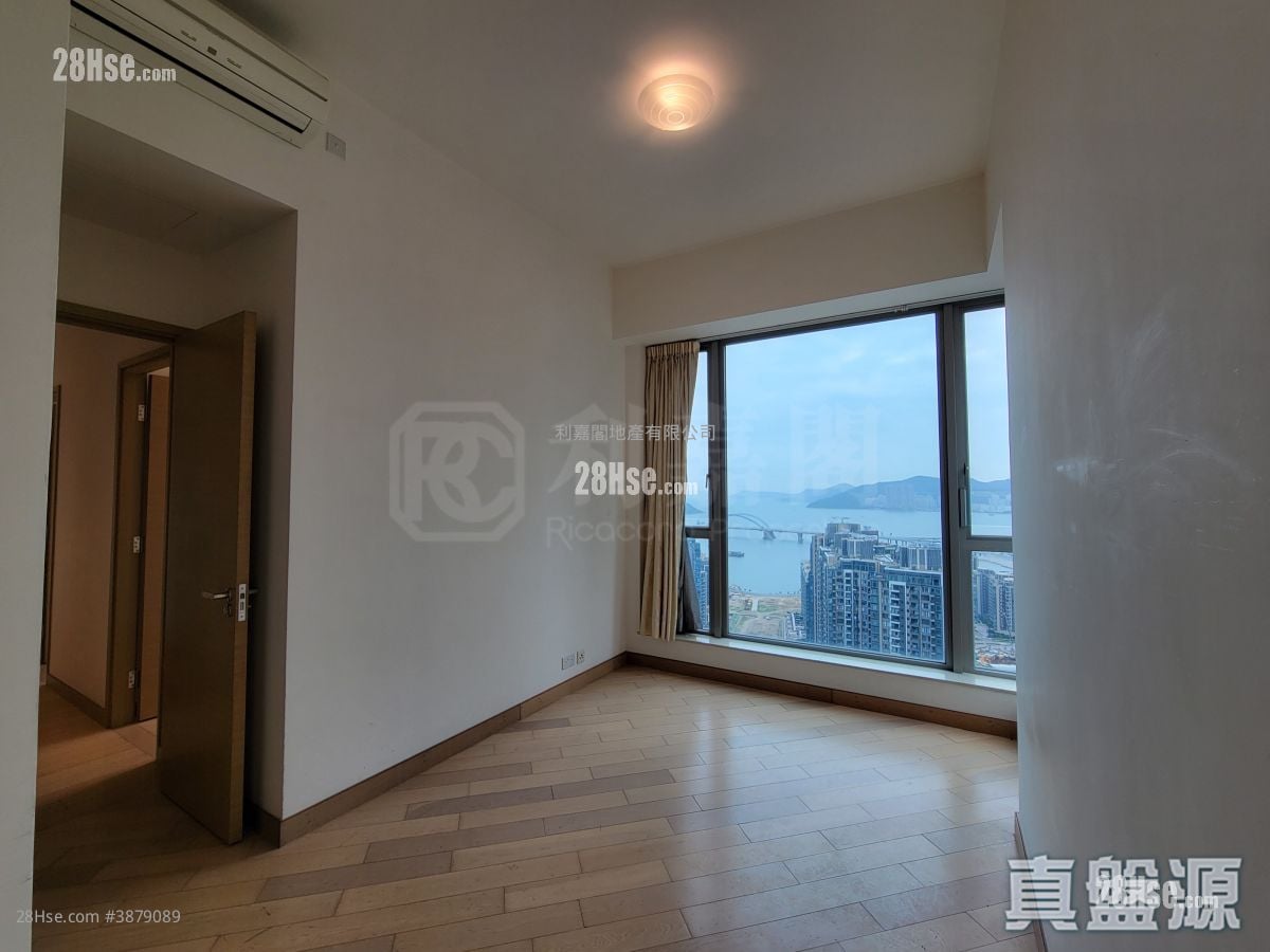 The Wings Sell 3 Bedrooms 874 ft²