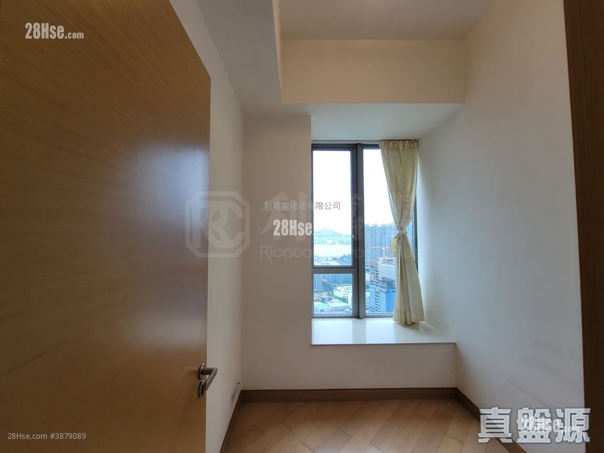The Wings Sell 3 Bedrooms 874 ft²