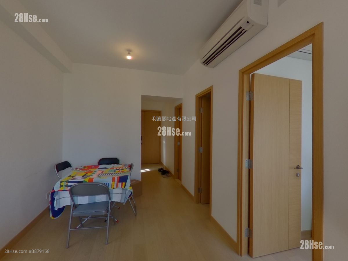 Victoria Skye Sell 2 Bedrooms 504 ft²