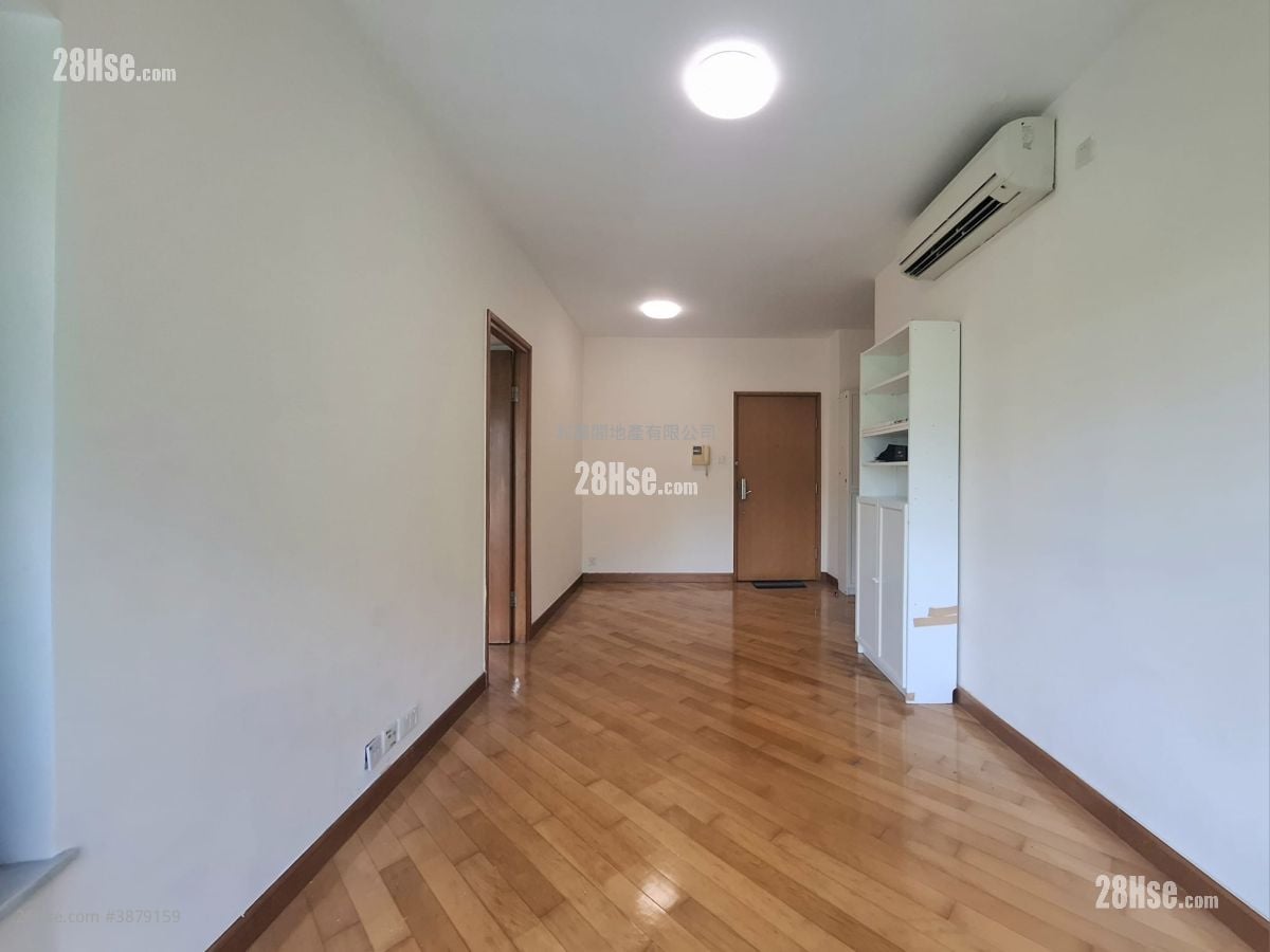 Coastal Skyline Rental 485 ft²