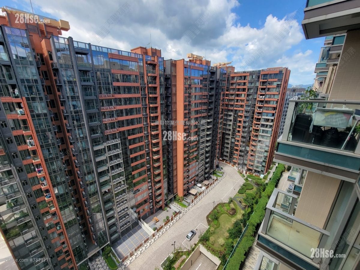 Mayfair By The Sea 8 Sell 3 Bedrooms , 2 Bathrooms 677 ft²