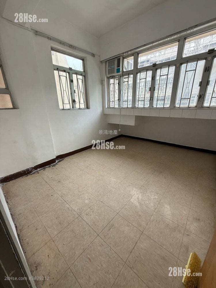 Man Ying Building Rental 2 Bedrooms , 1 Bathroom 395 ft²