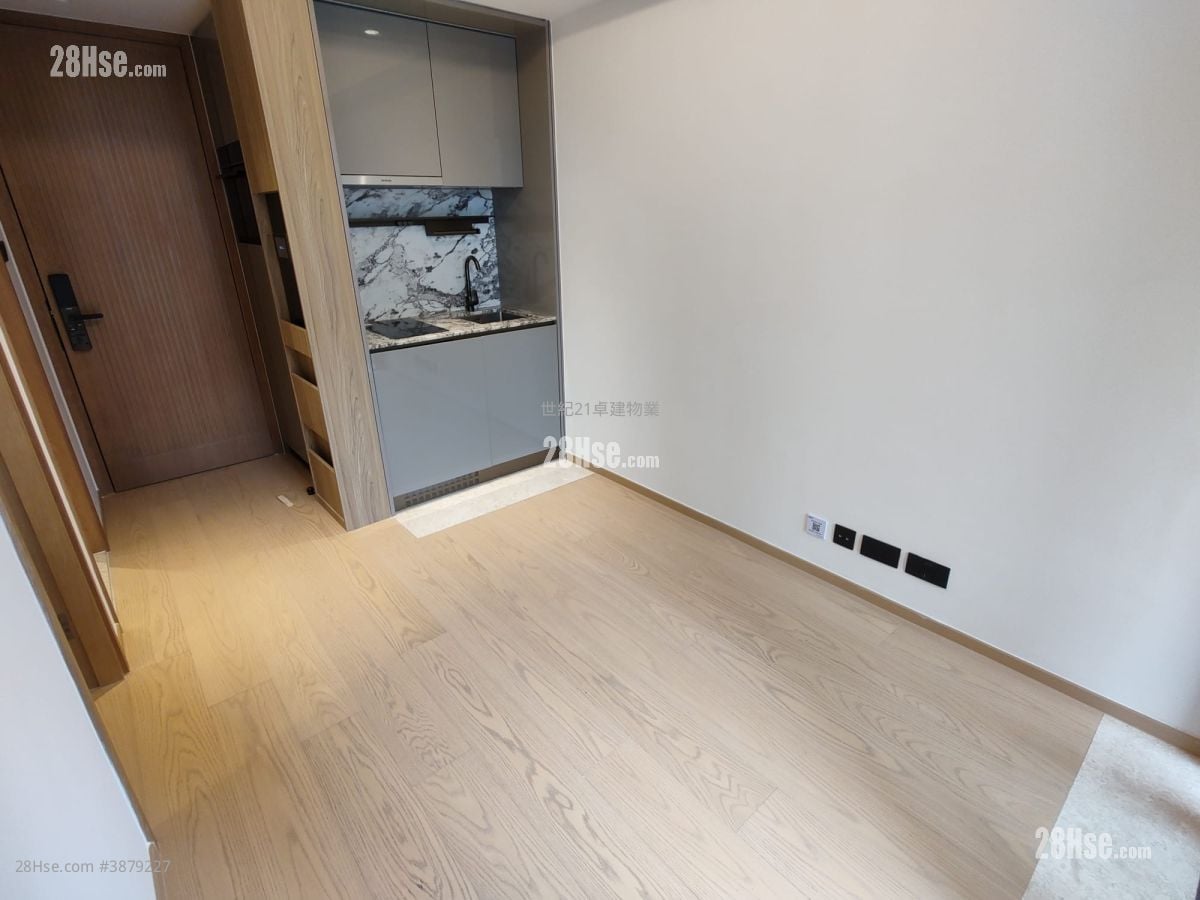 Topside Residence Rental 1 Bedroom , 1 Bathroom 278 ft²