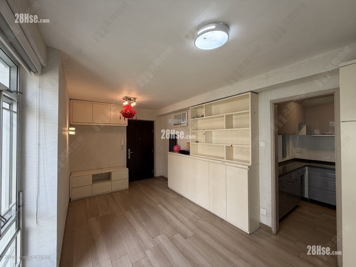 Nan Fung Sun Chuen Rental 3 Bedrooms , 1 Bathroom 570 ft²