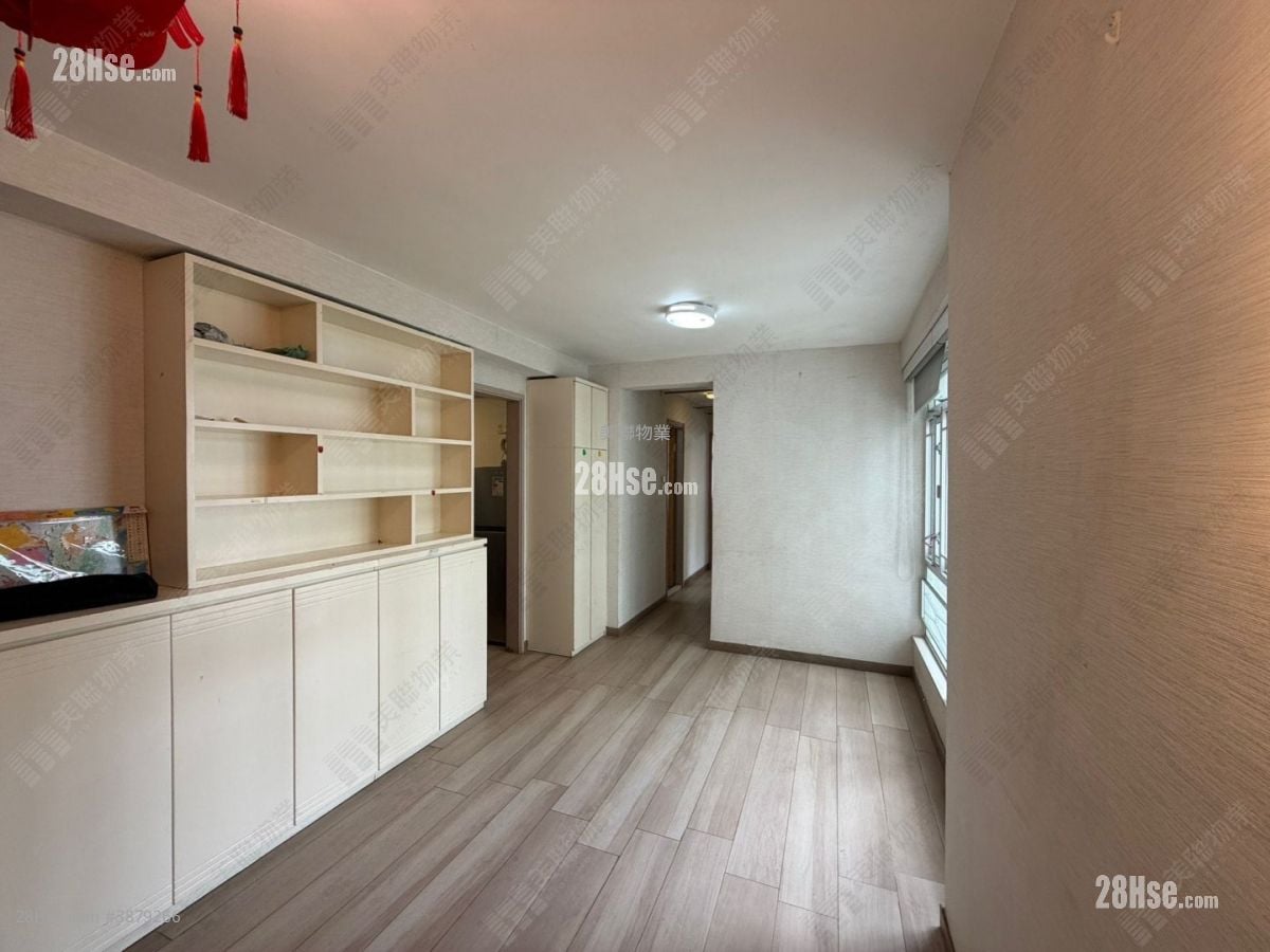 Nan Fung Sun Chuen Rental 3 Bedrooms , 1 Bathroom 570 ft²