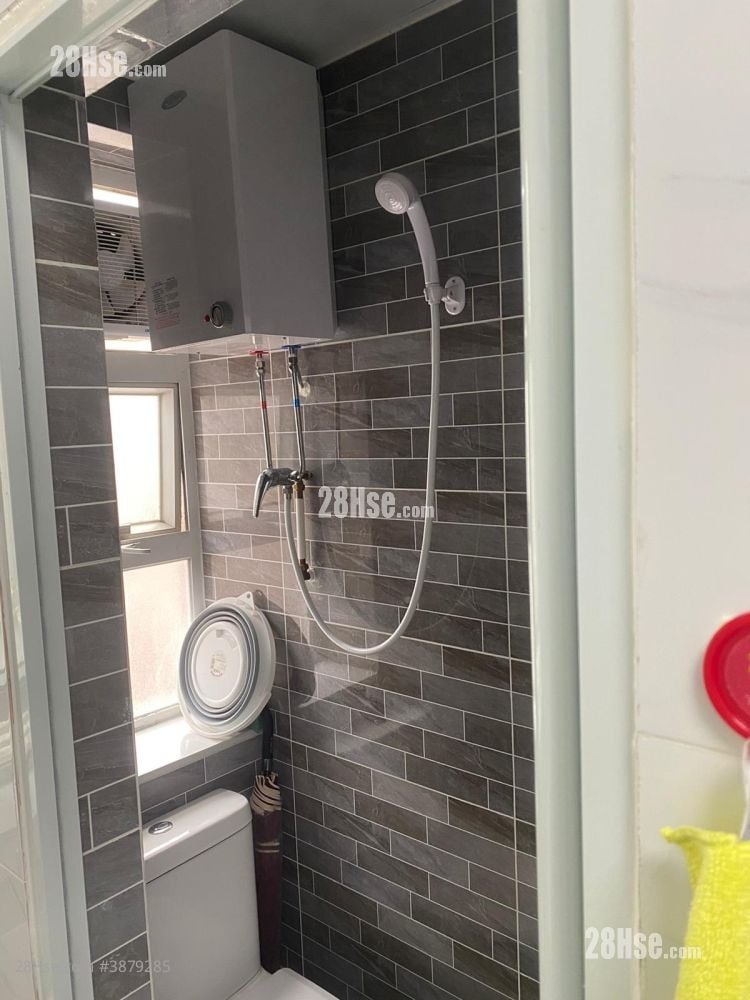 Wang Wah Mansion Rental 110 ft²