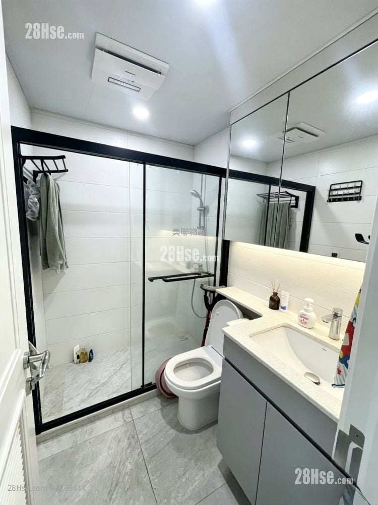 Metro Town Sell 2 Bedrooms 503 ft²