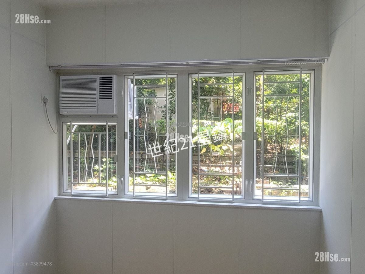 New Knutsford House Rental 2 Bedrooms , 1 Bathroom 447 ft²