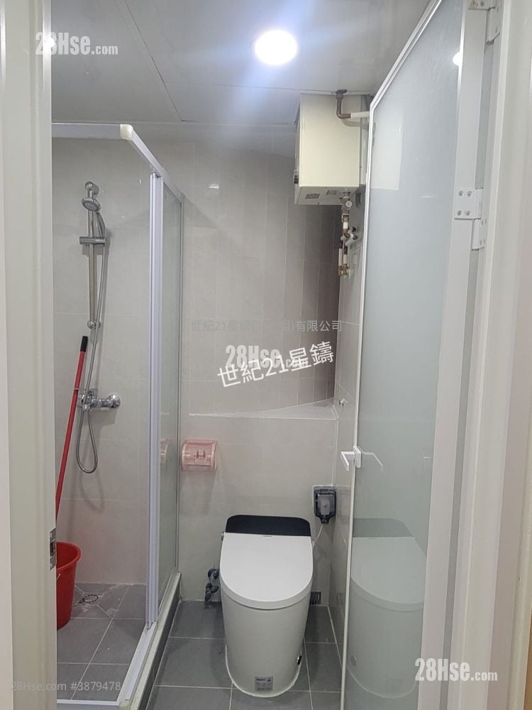 New Knutsford House Rental 2 Bedrooms , 1 Bathroom 447 ft²