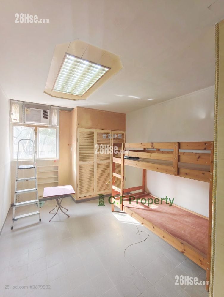 Kwai Cheung Building Rental Studio , 1 Bathroom 248 ft²