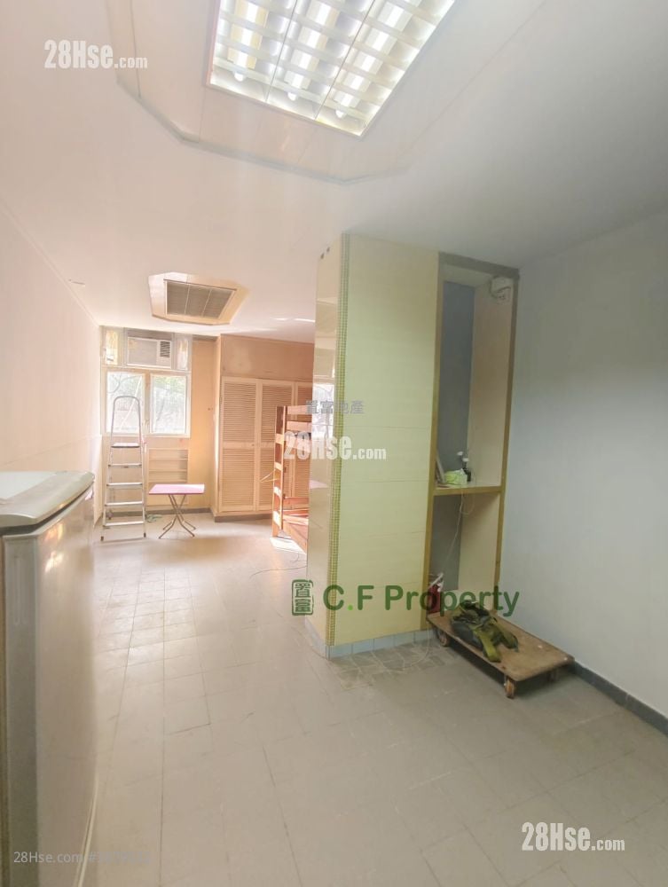Kwai Cheung Building Rental Studio , 1 Bathroom 248 ft²
