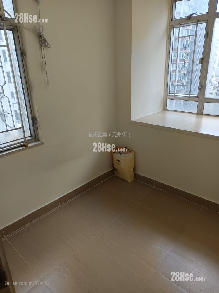 Cheung Fai Building Rental 2 Bedrooms 236 ft²