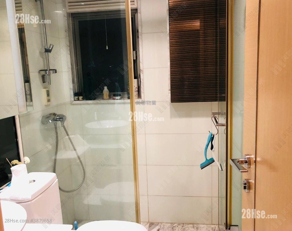 La Grove Sell 3 Bedrooms , 2 Bathrooms 814 ft²