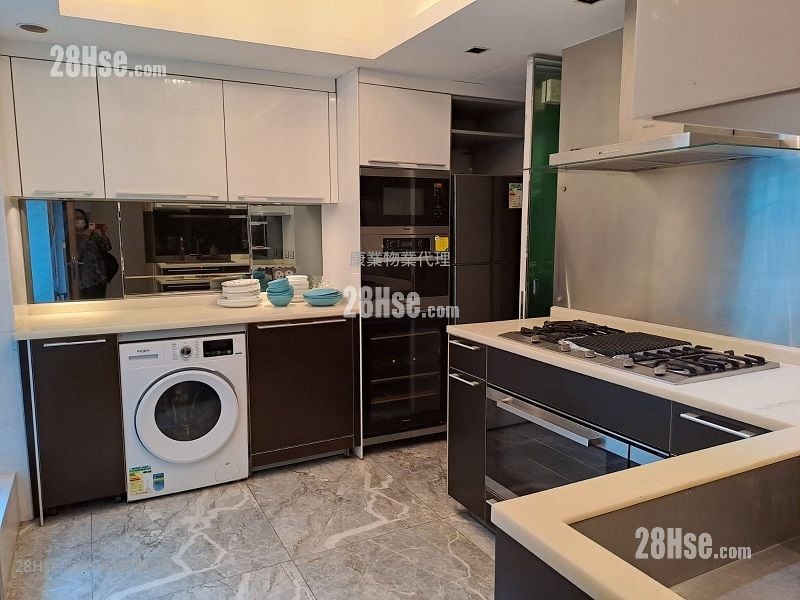 Imperial Cullinan Rental 4 Bedrooms , 3 Bathrooms 1,256 ft²