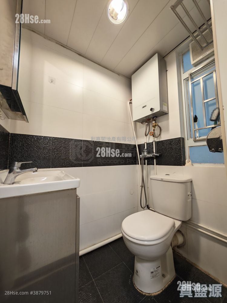 Ho King Building Sell 1 Bedroom , 1 Bathroom 276 ft²