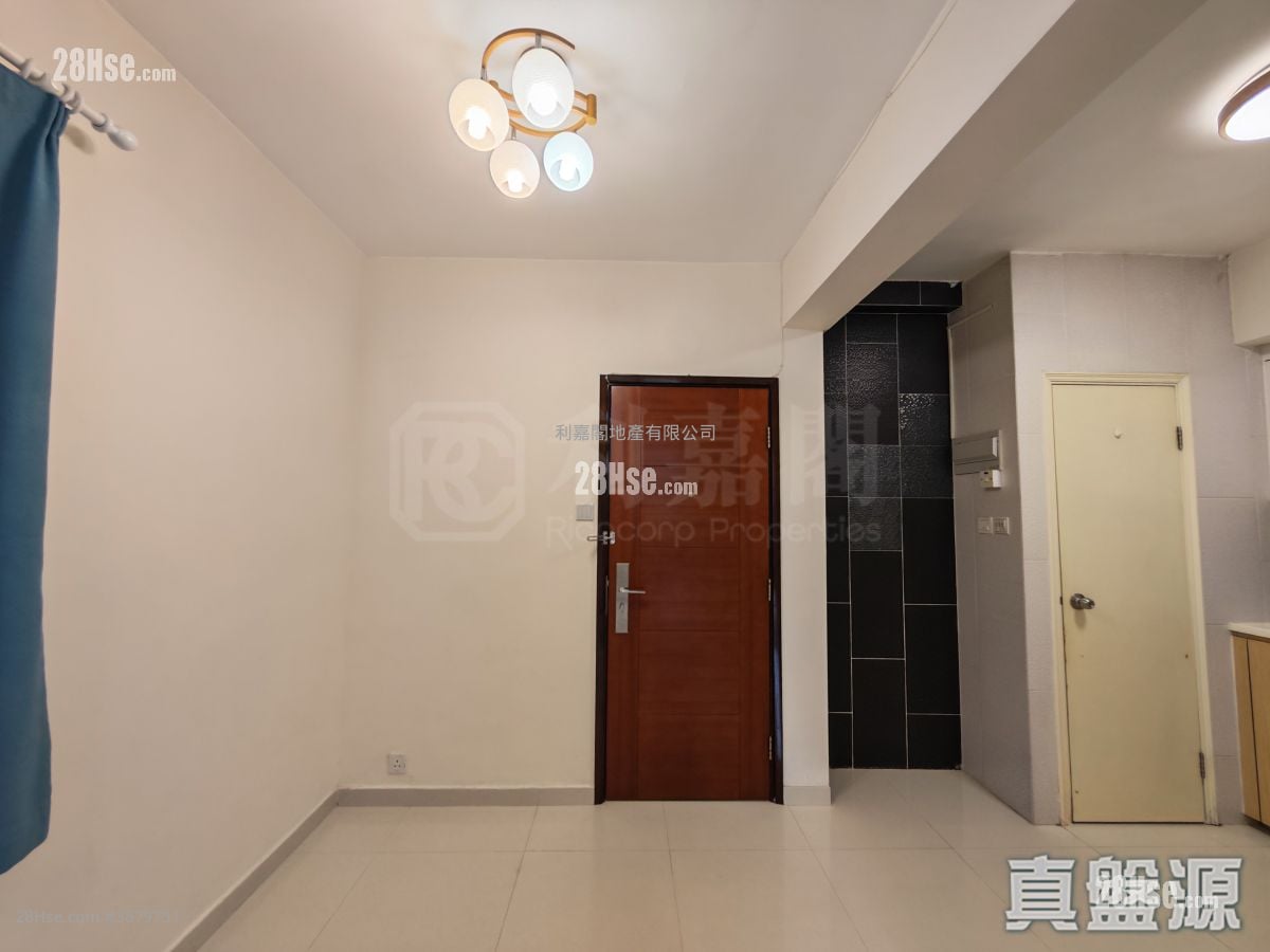 Ho King Building Sell 1 Bedroom , 1 Bathroom 276 ft²
