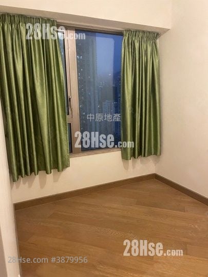 Parc City Sell 2 Bedrooms , 1 Bathroom 522 ft²