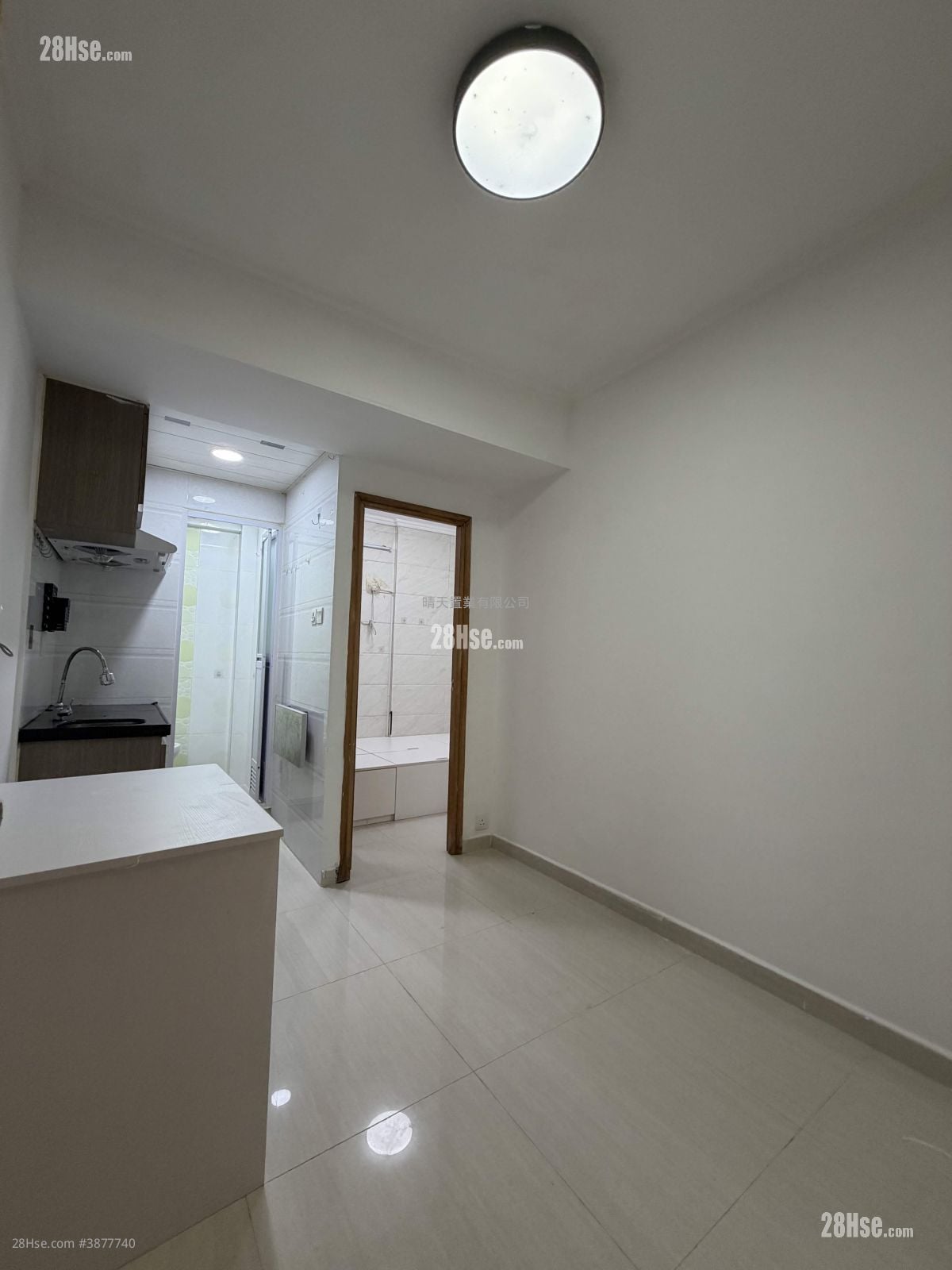 Man Yuen Building Rental 1 Bedroom , 1 Bathroom 160 ft²