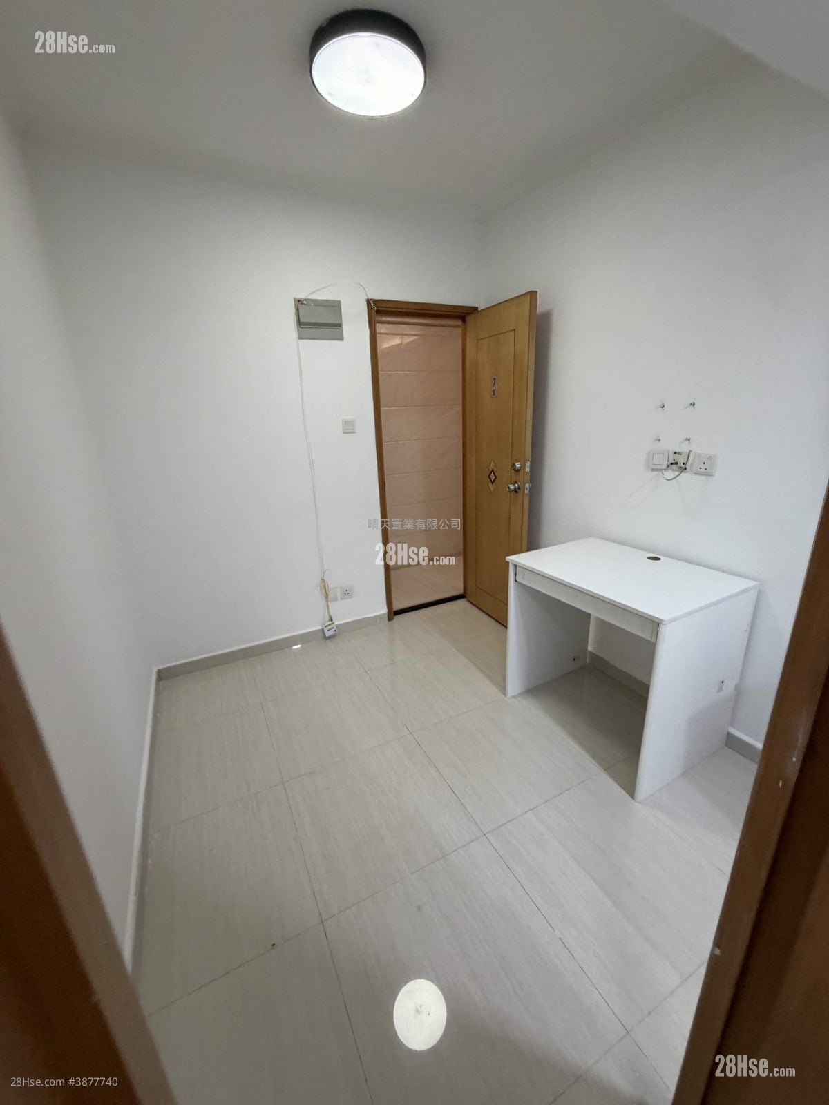 Man Yuen Building Rental 1 Bedroom , 1 Bathroom 160 ft²