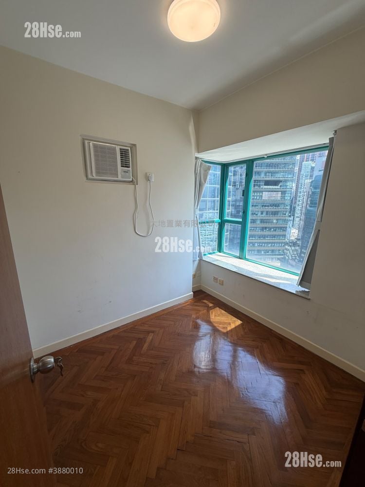 The Grandeur Rental 2 Bedrooms , 1 Bathroom 391 ft²