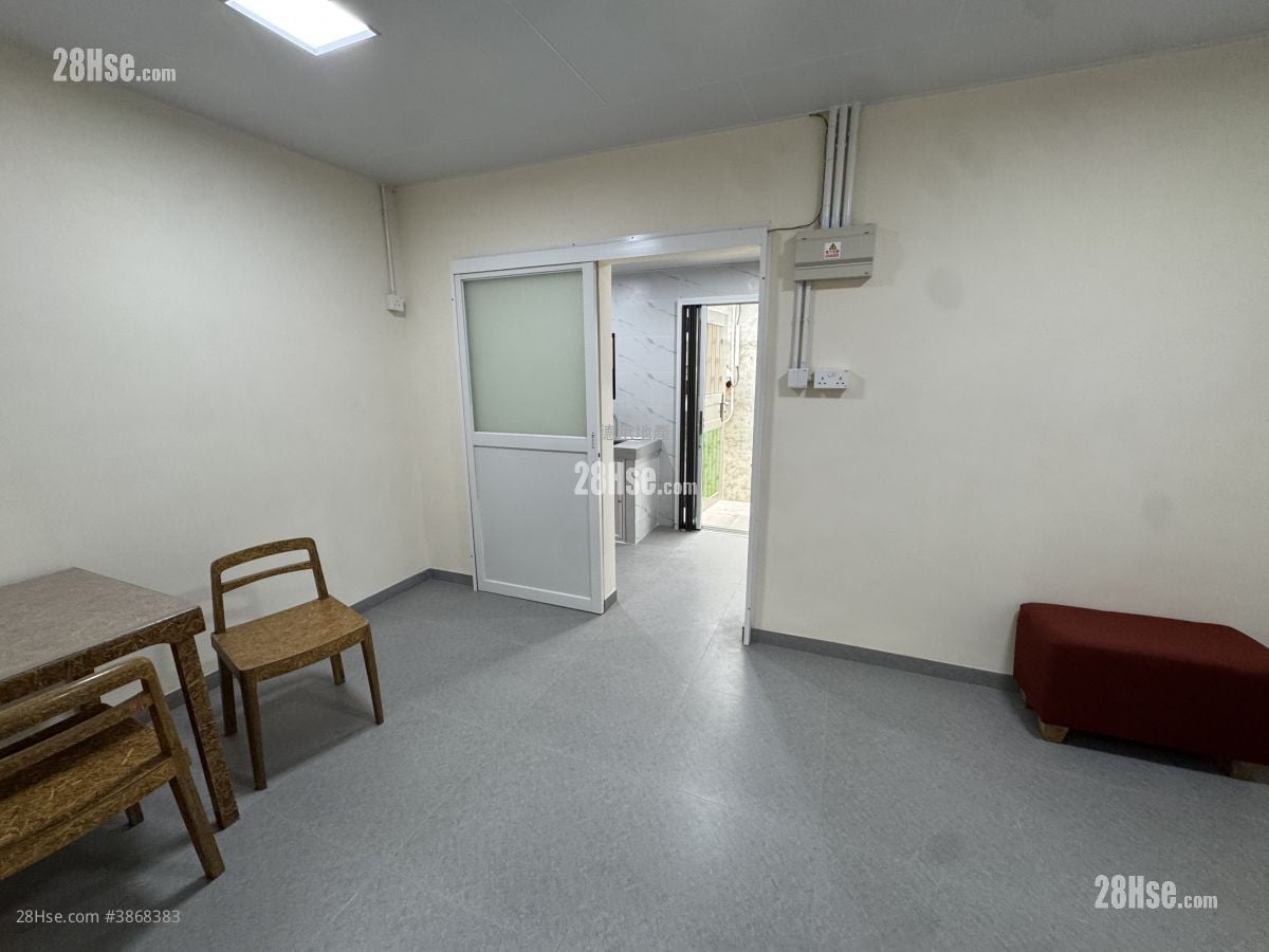 Village Rental 2 Bedrooms , 1 Bathroom