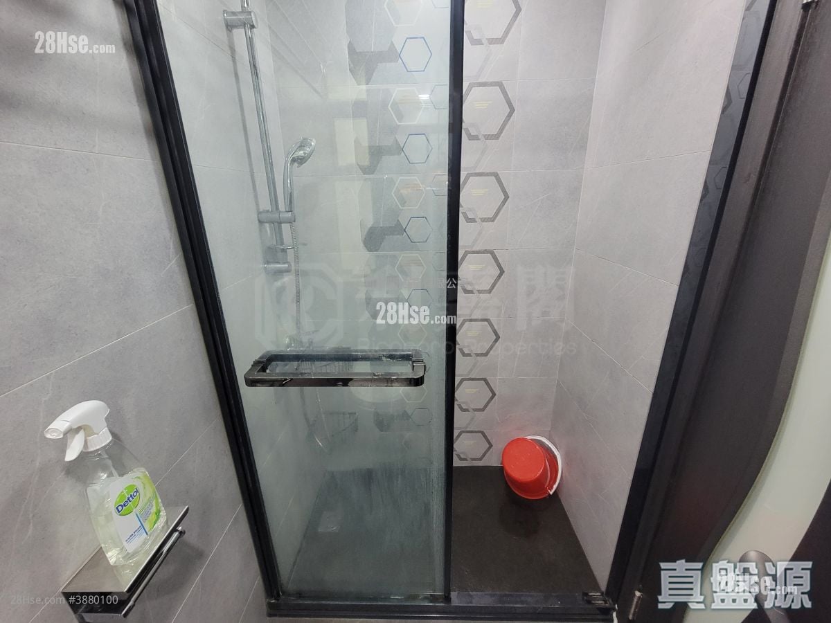 Yan Ming Court Rental 2 Bedrooms , 1 Bathroom 401 ft²