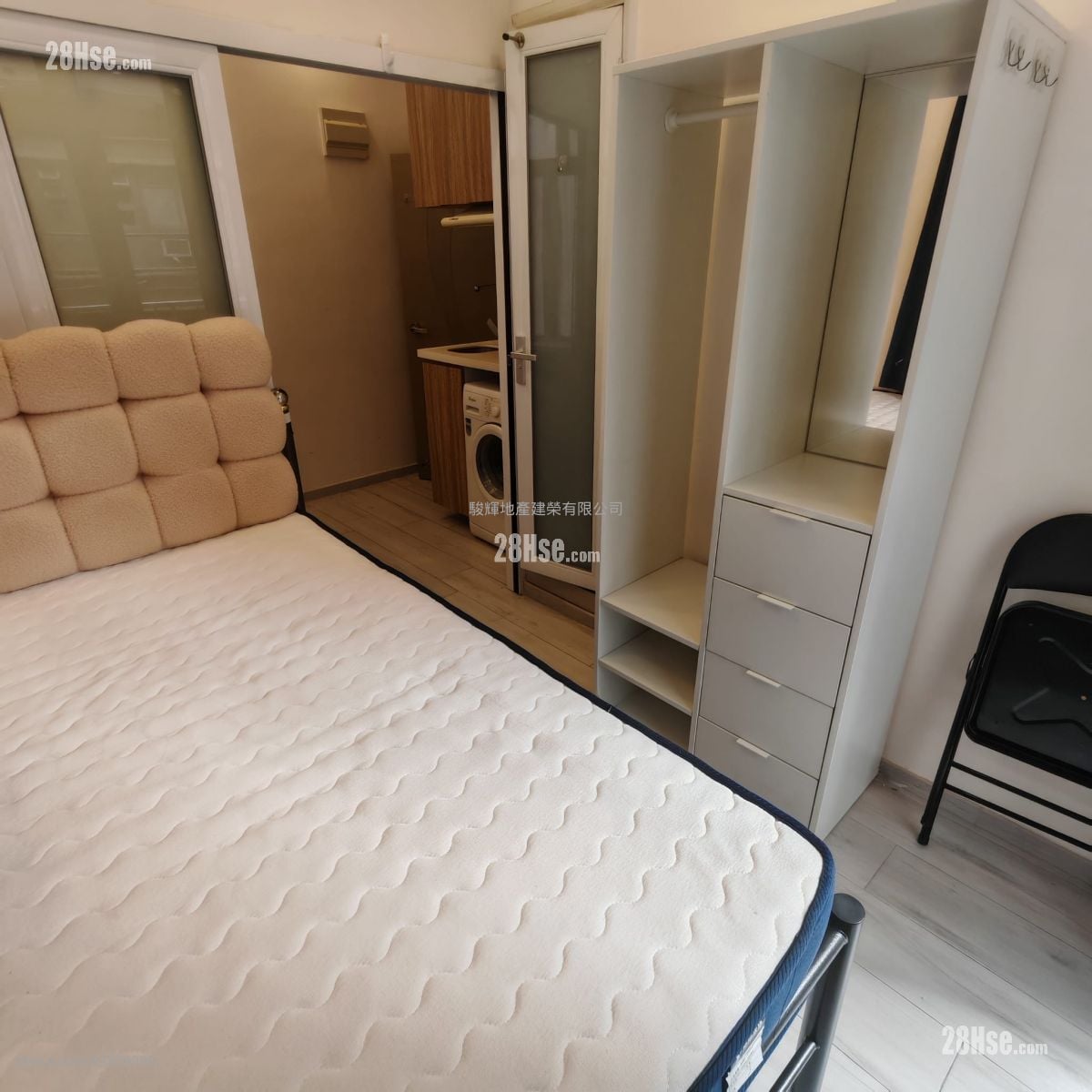 Ocean View Court Rental 1 Bedroom , 1 Bathroom 190 ft²