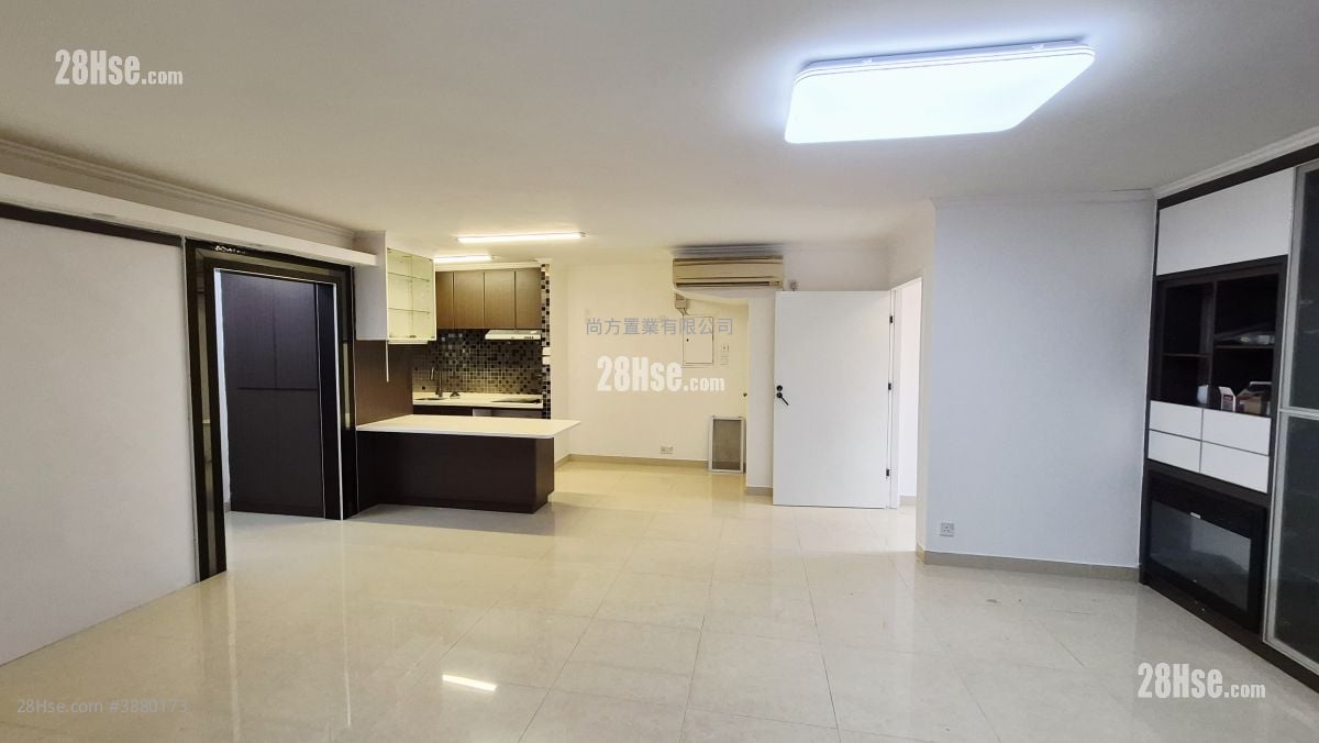 Village Rental 2 Bedrooms , 1 Bathroom 700 ft²