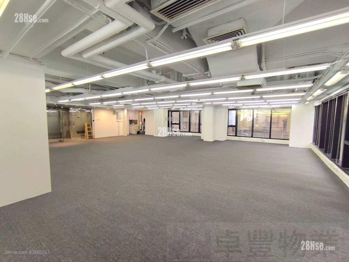 華匯廣場 租盤 1 房 , 2 廁所 3,011 平方呎