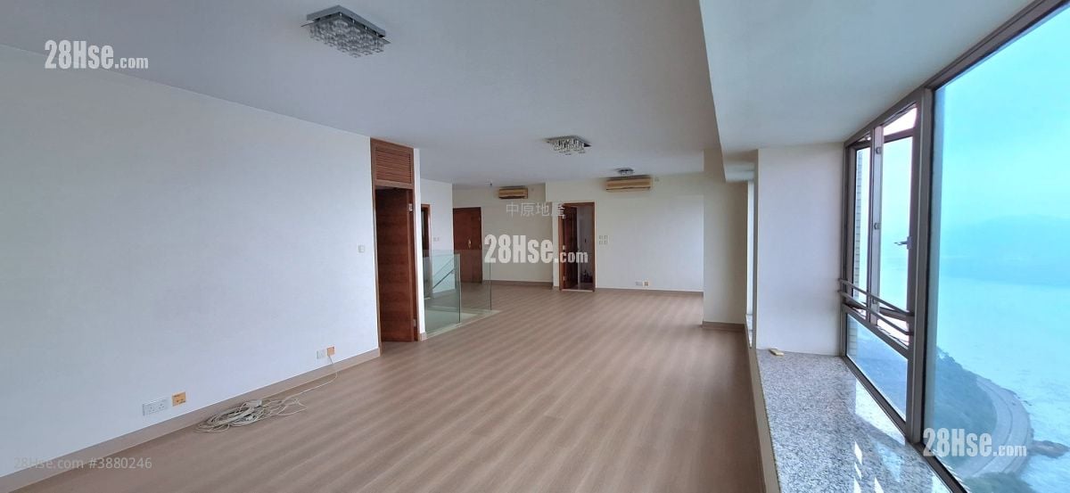 Bellagio Sell 4 Bedrooms , 5+ Bathrooms 1,814 ft²