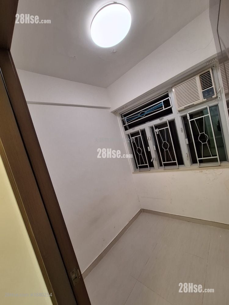 Whampoa Estate Rental 3 Bedrooms , 1 Bathroom 442 ft²