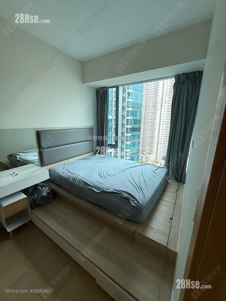 The Parkside Sell 2 Bedrooms 541 ft²