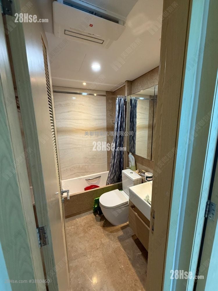 The Parkside Sell 2 Bedrooms 541 ft²