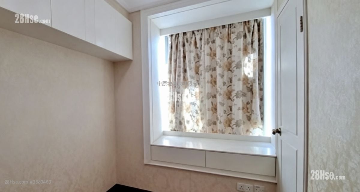 The Palazzo Sell 2 Bedrooms , 2 Bathrooms 1,032 ft²