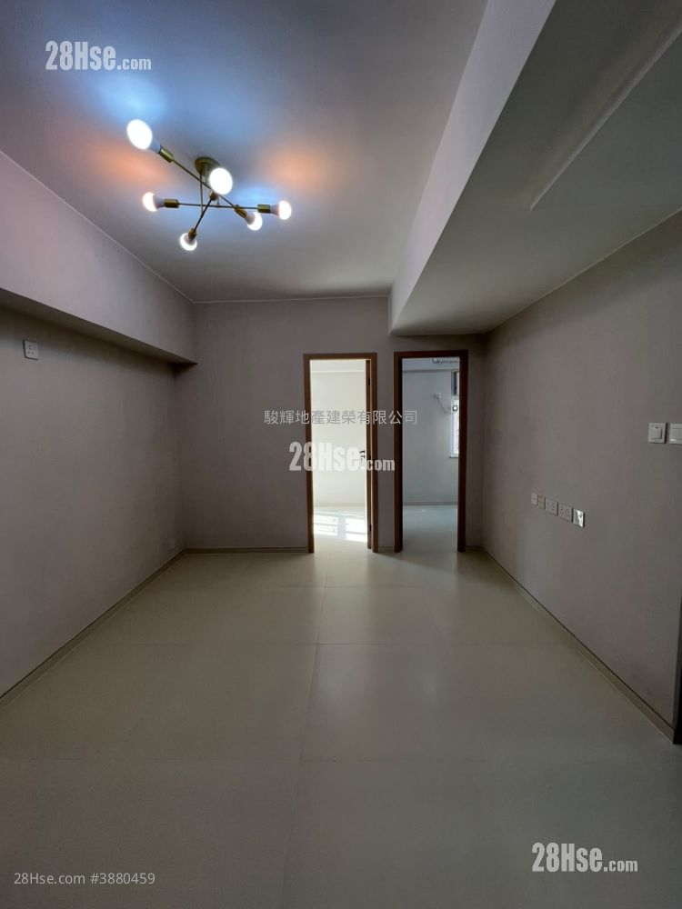 Yau Lee Building Rental 2 Bedrooms 323 ft²