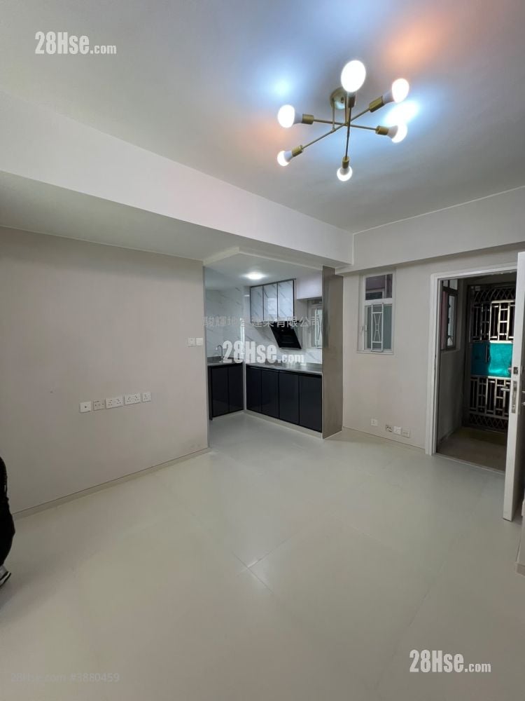 Yau Lee Building Rental 2 Bedrooms 323 ft²