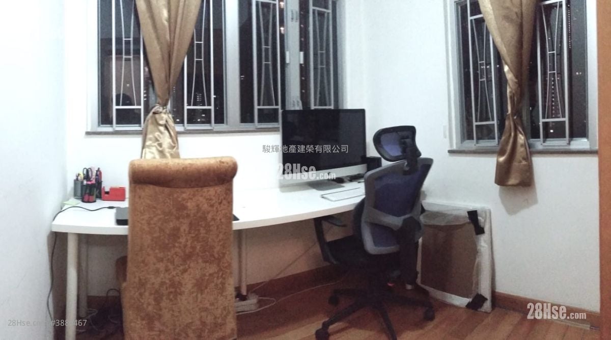 Chak Hing Building Rental 4 Bedrooms 654 ft²