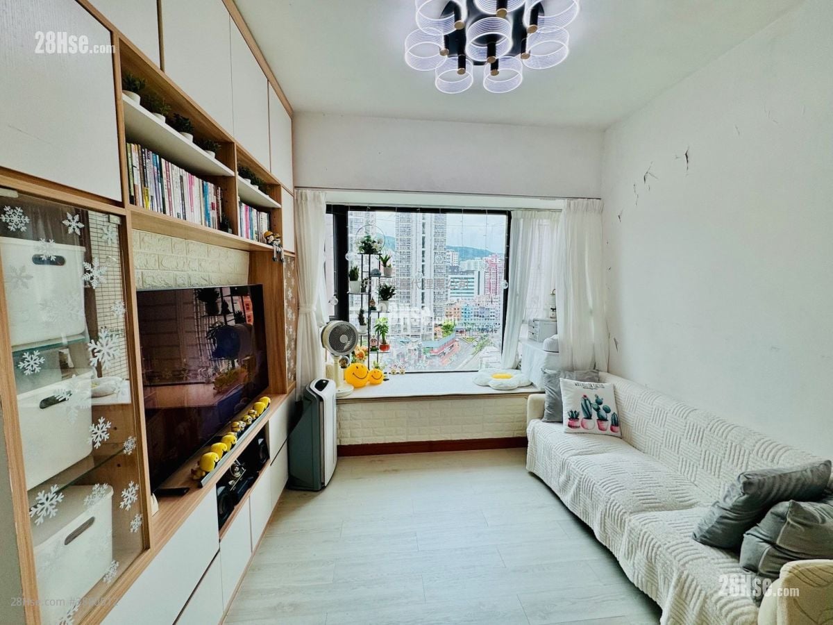 Chelsea Court Sell 2 Bedrooms , 1 Bathroom 471 ft²