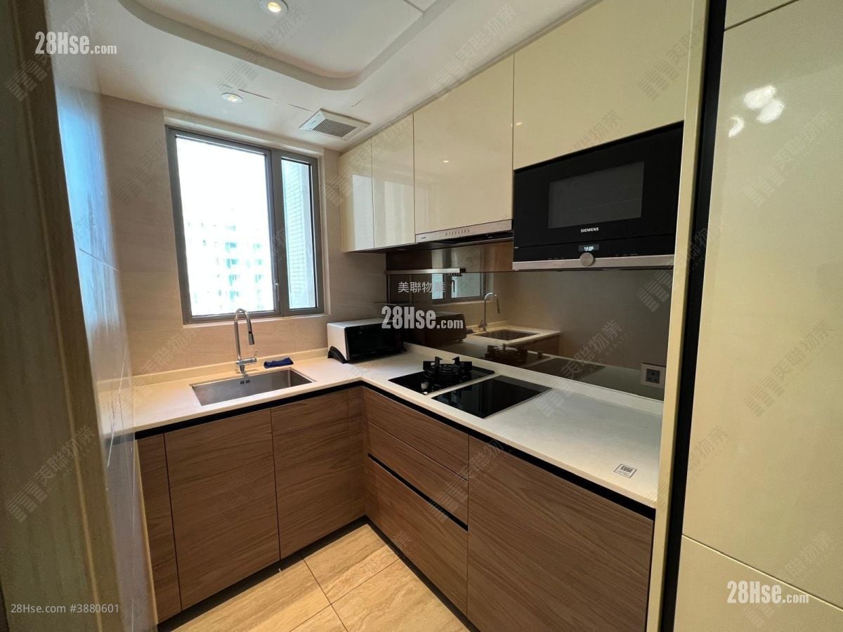 Grand Central Sell 2 Bedrooms 522 ft²