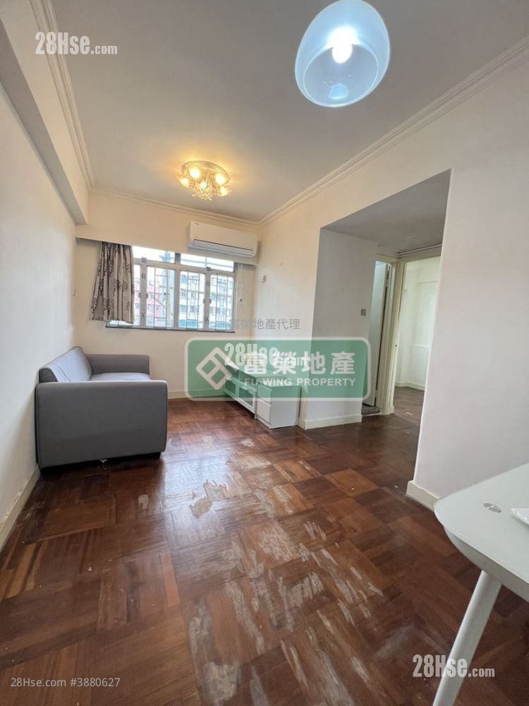Chung Ching Building Rental 2 Bedrooms , 1 Bathroom 349 ft²