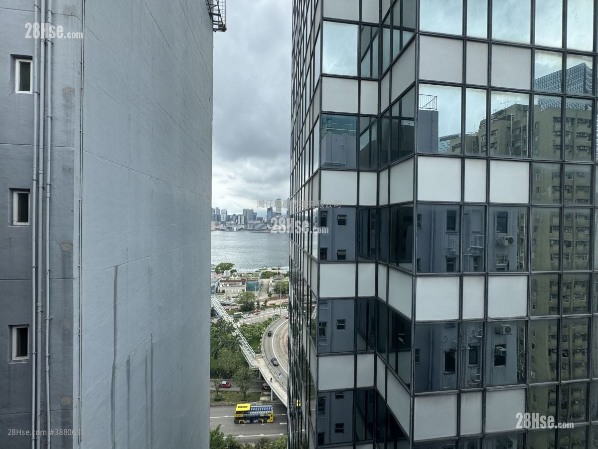 Jet Foil Building Sell 1 Bedroom , 1 Bathroom 332 ft²