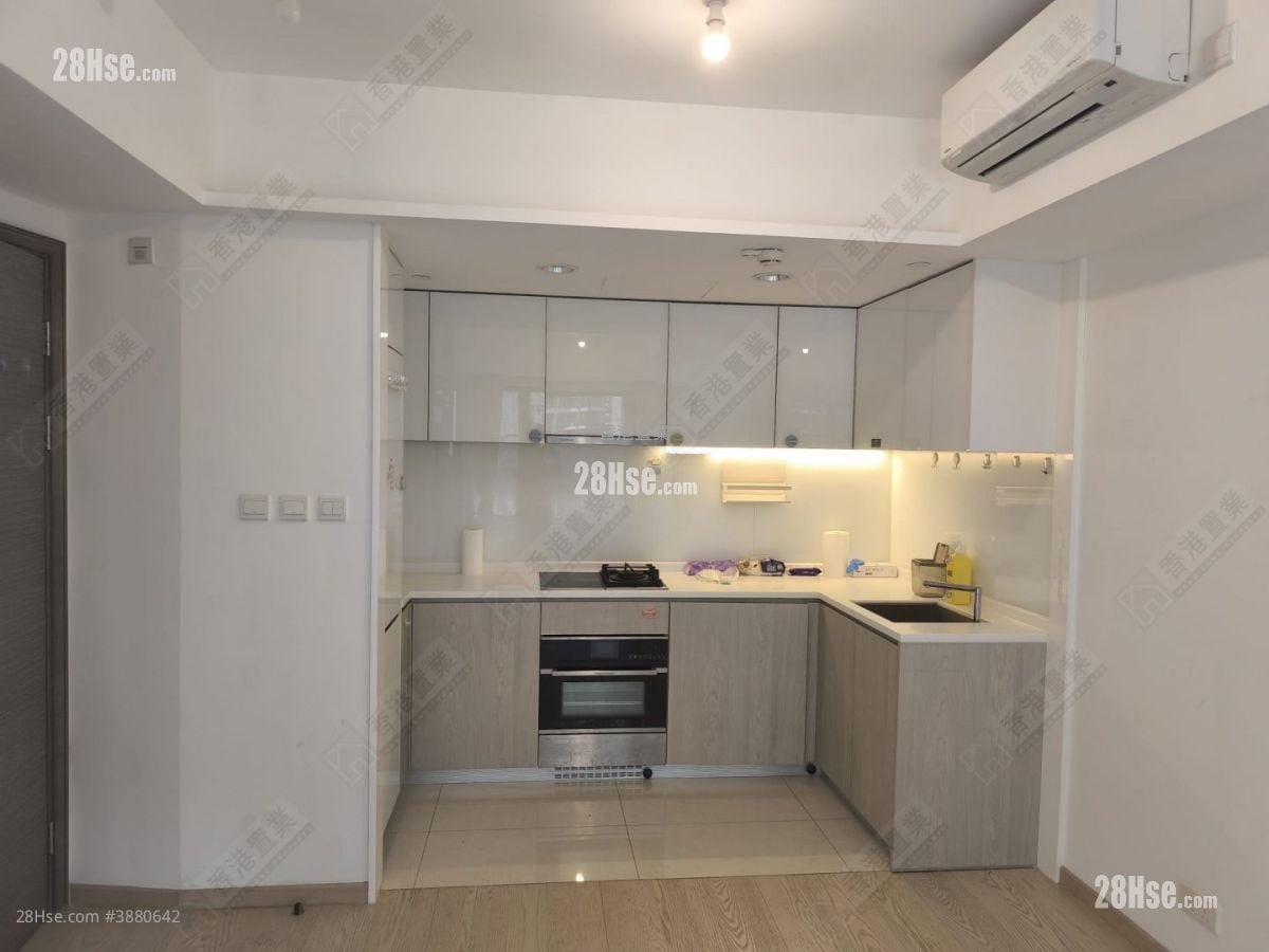 Sea To Sky Rental 2 Bedrooms , 1 Bathroom 490 ft²