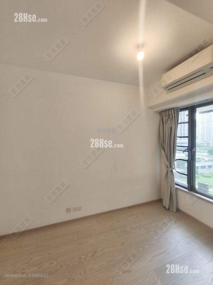 Sea To Sky Rental 2 Bedrooms , 1 Bathroom 490 ft²
