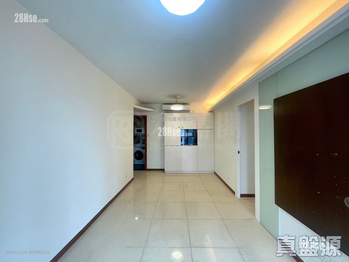 Residence Oasis Rental 3 Bedrooms , 1 Bathroom 653 ft²