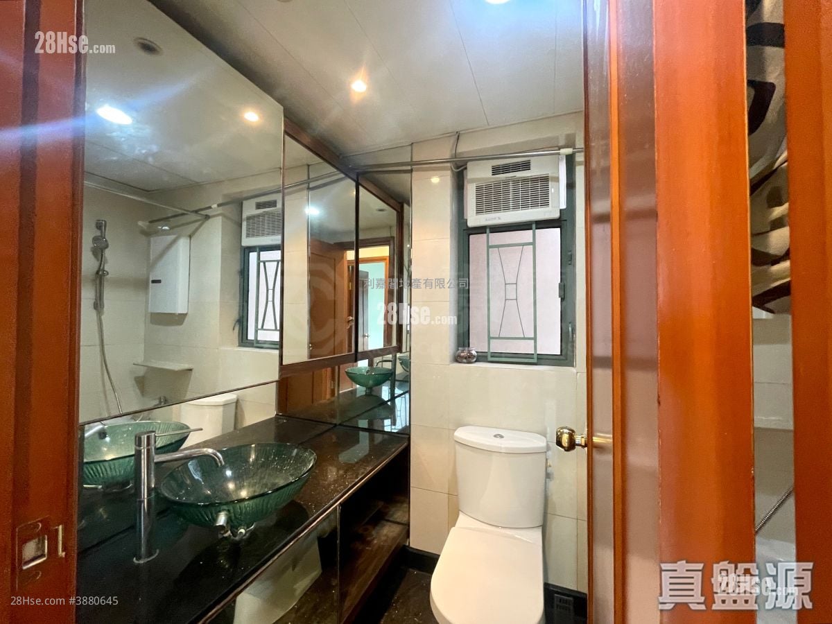 Residence Oasis Rental 3 Bedrooms , 1 Bathroom 653 ft²