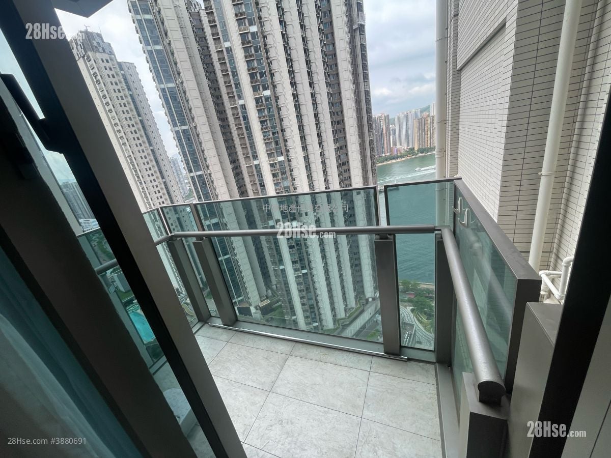 Ocean Pride Sell 3 Bedrooms , 2 Bathrooms 777 ft²