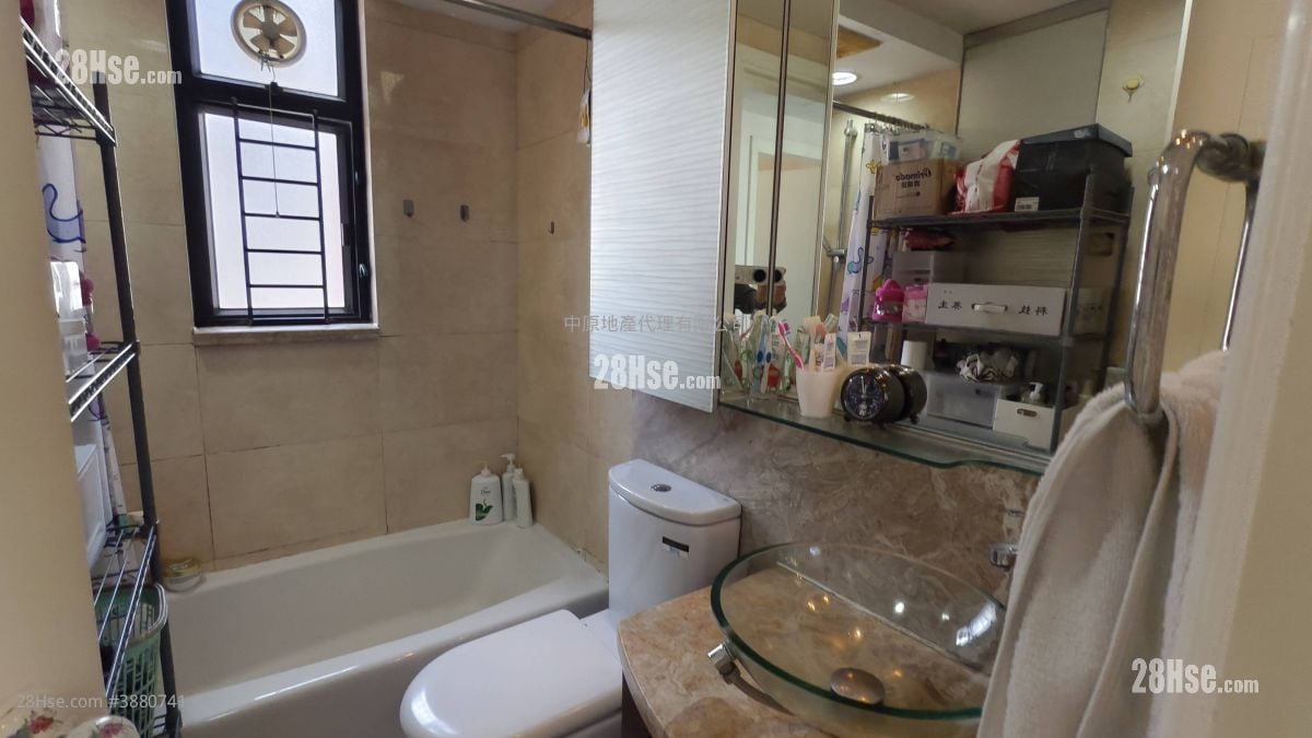 Chelsea Court Sell 4 Bedrooms 722 ft²